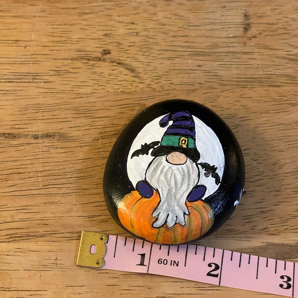 Hand crafted painted Halloween gnome rock white moon orange pumpkin black bats - Picture 7 of 15